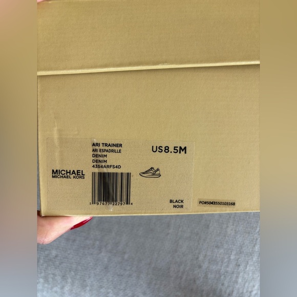 Michael Kors Ari Trainer Denim Sneakers – Size 8.5M - Picture 16 of 16